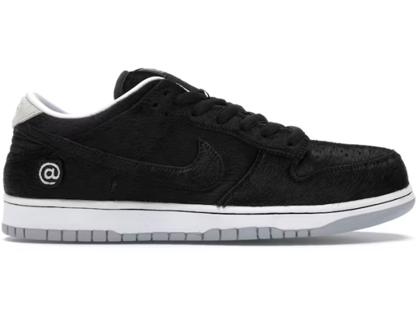 ccc2f35656b58b5a4dfd0295e0c3b63e