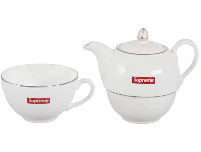 Supreme Tea Set